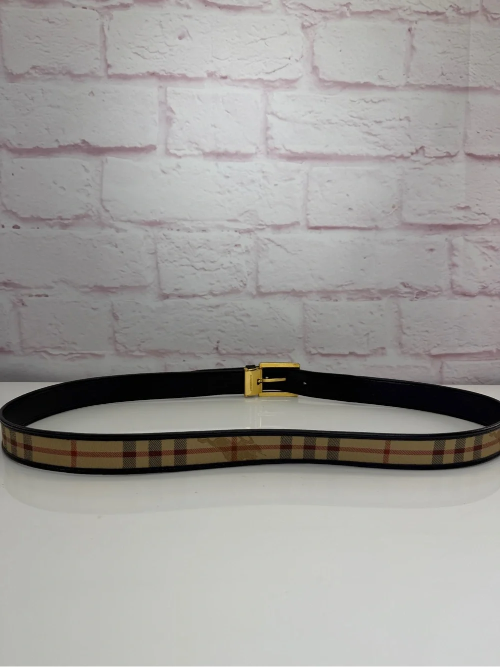 Burberry Classic Plaid Men's Leather Belt - Black & Beige 42